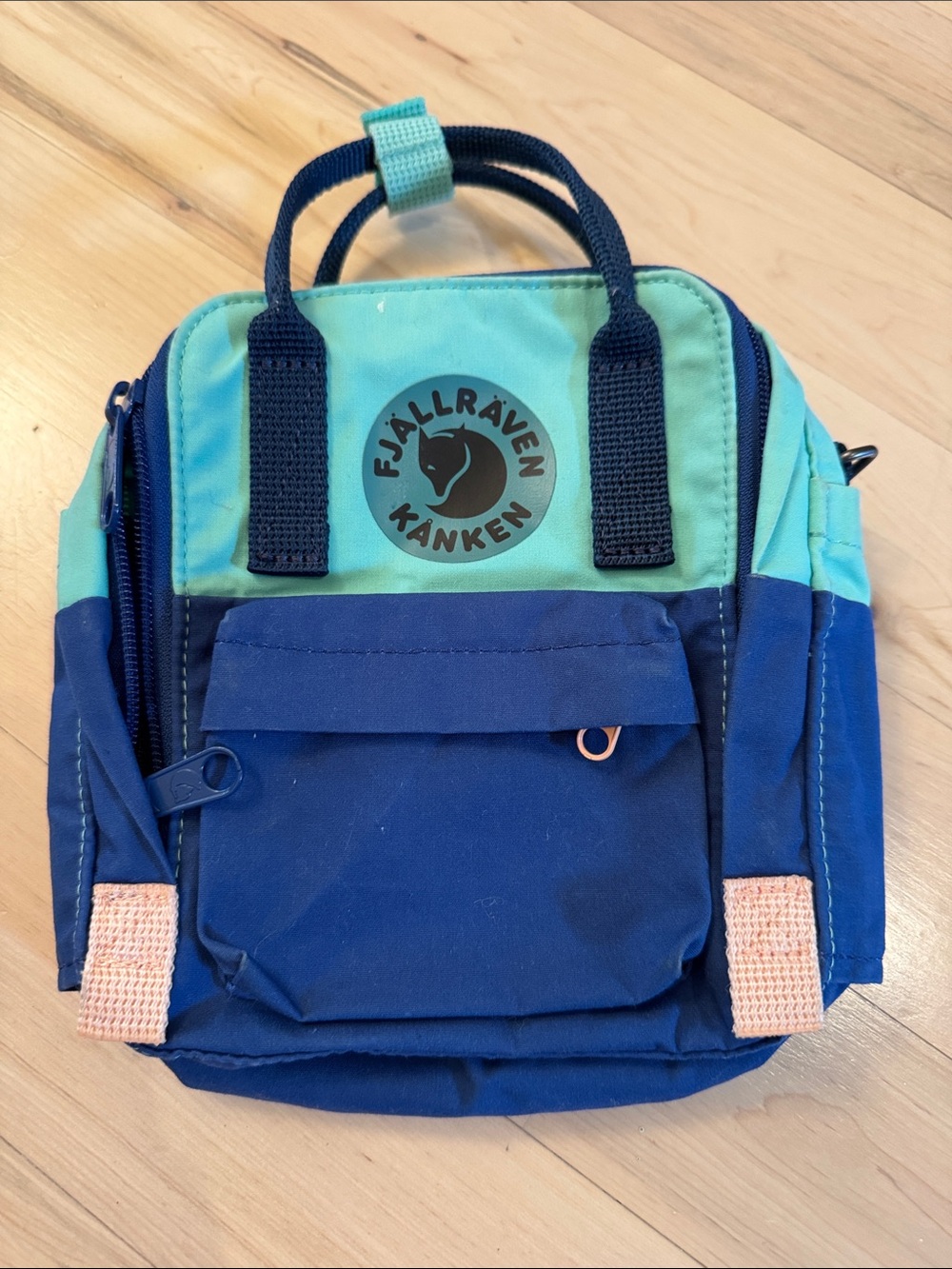 MINI FjallRaven Kanken Bag-No strap